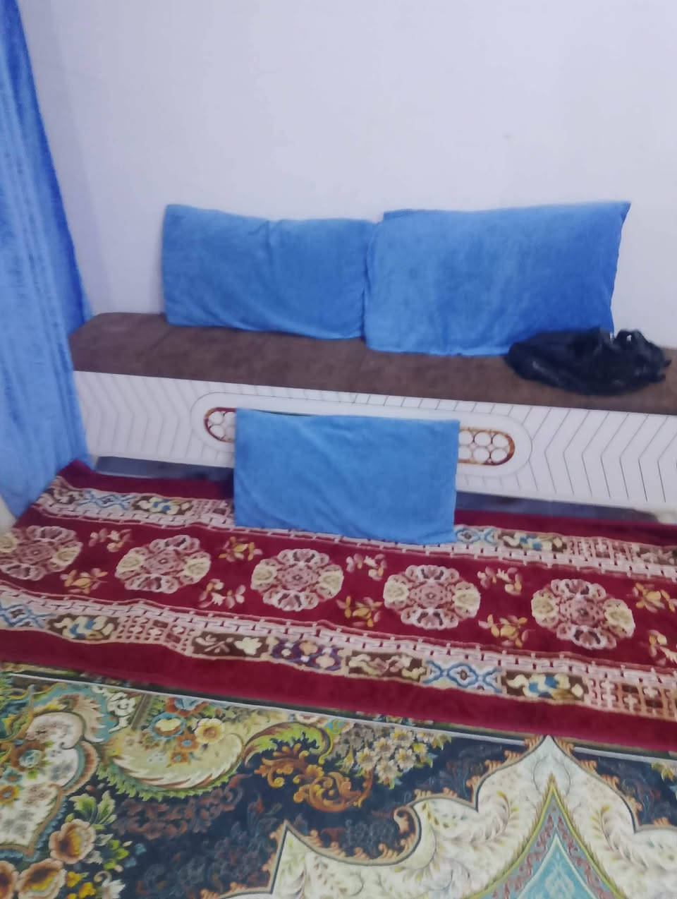 السلام عليكم
غرفه نوم تركيه للبيع نقص تخت
سعره ٤٠٠ مكان مسيب


**إذا كنت صاحب هذا الإعلان وتريد حذفه لأي سبب، رجاءا أرسل رسالة إلى الدعم الفني**