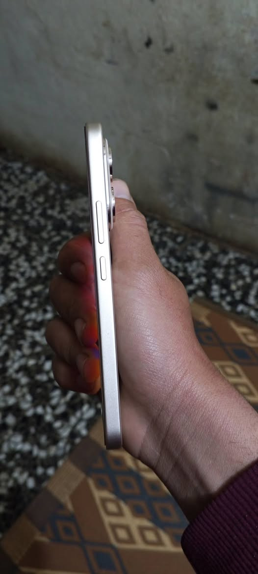 سلام عليكم عندي هونر 400
ذكره 512
رام 12
بدون ملحقات اخو جديد 
مراوس وي هونر 400برو حته لو بي فطر بل ضهر بس كون فطر خفيف


**إذا كنت صاحب هذا الإعلان وتريد حذفه لأي سبب، رجاءا أرسل رسالة إلى الدعم الفني**