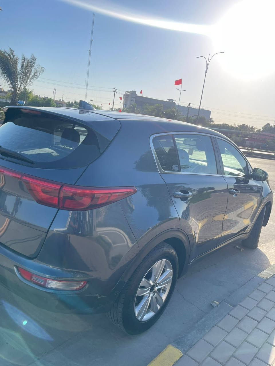 السلام عليكم 

سبورتج موديل 2019 ماشيه 111
ضربت امريكا بنيد بس لا شاصي ولا لغد سليمات  سونار مرفوق ويا الصور 
جاملغات الاماميه  نفسهن لا صبغ ولا تبديل بس مفتوحات وراجعين شاديهن فقط باقي كله مكفول السياره جديده خير من الله مال جني محرك2500
رقم بغداد تحويل مباشر 
مكاني الدوره 
رقم الهاتف          السعر   145 بيه مجال
***********
علما واتساب متواجد وعل رصيد  فيس ممتواجد
