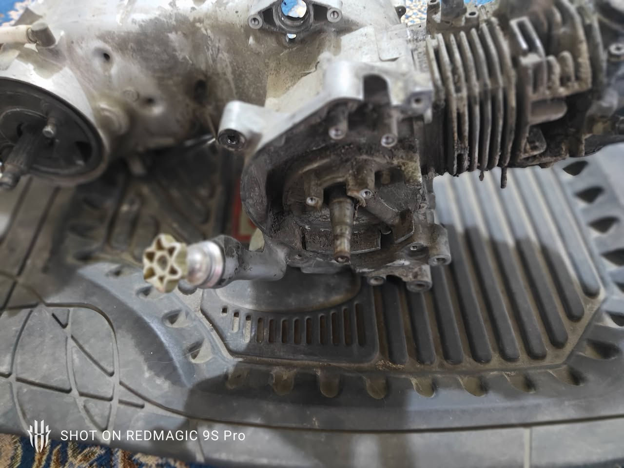 طبعا من رخصة الادمن 
مكينه ناكس عدله 49 ترهم على بوليس ماكس منغولي بيها خيط تبخير شغاله ما بيها اي شيء تريد تشدها تريد تزودها  مستعجل على البيعه 
السعر 60  وبيها مجال قليل لان معوز جماعت 40 لحد يجيني 
رقم *********** العنوان كربلاء الحر
