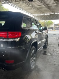 ✅ للبيع جيب جراند شيروكي ليمتد  وارد امريكي 2019 🚗 بسعر جداً مناسب موا...