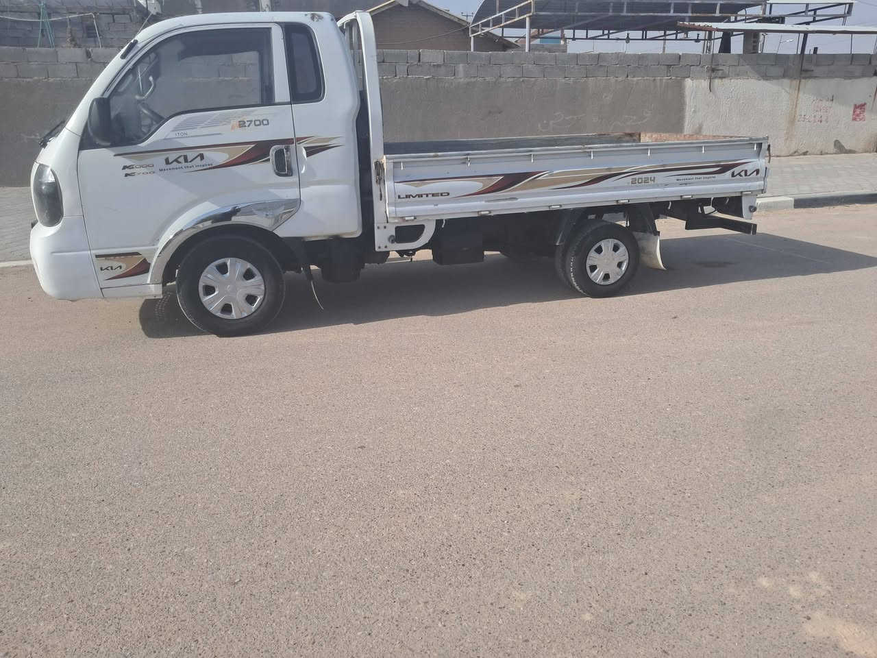 سلام عليكم كيه موديل ٢٠١٦ رقم ذي قار مشروع وطني مكفوله من الضربه والصبغ والعيب الشرعي مكينه شرط لا تبخير ولا تنقيص حداديه جديده تخم تاير كهربائيات سعر ٨٨ العنوان البصره***********
