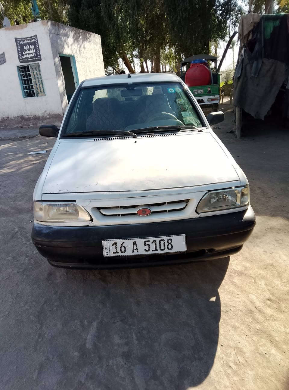 سياره للبيع رقم ديوانيه السياره ديوانيه ....رقم انكليزي مشروع وطني. ...سعر 35وبيها مجال ..شويه خيط بخار. بس رقم ....***********.
