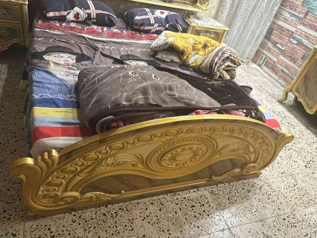 غرفة نوم للبيع سعرها مليون وبيه مجال 
اخت الجديده


**إذا كنت صاحب هذا الإعلان وتريد حذفه لأي سبب، رجاءا أرسل رسالة إلى الدعم الفني**