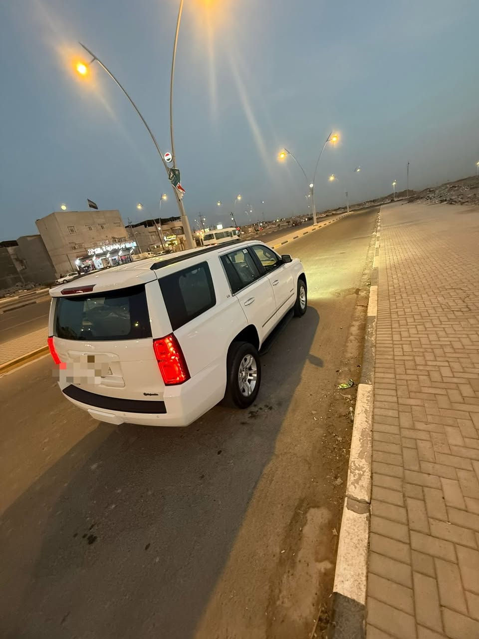 السلام عليكم
تاهو 2015 
ادوات ادوات ادوات 
خليجيه
كفاله عامه من الدعاميه للدعاميه
السياره جاهزه مابيها اي نقص 
كفاله ضربه وكص وفتح وصبغ وتبديل وسرقه وحرام
مكاني بصره 
للاتصال 
‭0770 744 4661‬
