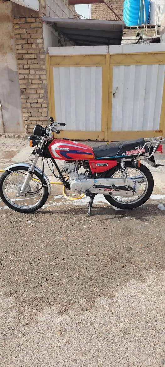 دراجه نامه بلاد موديل 2023 وكيل سيد خلدون رقم وسنويه مكفوله كفاله عامه السعر واحد و٦٠٠ وبيه مجال***********
