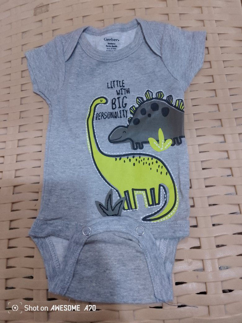 سعر القطعة ب2000 و3 قطع ب5000😍

✨👧🧒 أوفرات صيفية للأطفال بناتي وولادي ✨
دلّلي صغارك بأجمل الأوفرات الصيفية 🌞
خامات مريحة وناعمة تناسب حرارة الصيف،
تصاميم عصرية وألوان مبهجة تعطيهم حرية بالحركة وأناقة بكل طلعة 🌈
💥 متوفرة بموديلات مختلفة للبنات والأولاد
💥 جودة عالية وأسعار مناسبة
اختاري الراحة والأناقة لأطفالك… وخلي صيفهم أحلى ويانه 💛

عنوان المحل سبع البور منطقة الاربعتالاف ليان بيوتي مقابيل محلات عصام اهلا وسهلا بالجميع 🫶 

يتوفر خدمة توصيل داخل سبع البور 1000 🏍️


**إذا كنت صاحب هذا الإعلان وتريد حذفه لأي سبب، رجاءا أرسل رسالة إلى الدعم الفني**