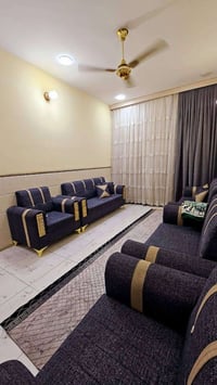 منزل لبيع // مساحه(100) بيت بناء حديث  بيت ما ناقصه اي شيء  (خدمات) مت...