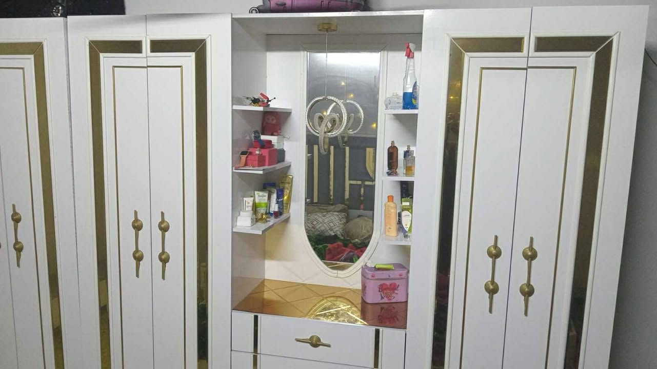 غرفة نوم تركية مابيها عيب ولا كسر نظيفة
سعرها 900 وبيها مجال


**إذا كنت صاحب هذا الإعلان وتريد حذفه لأي سبب، رجاءا أرسل رسالة إلى الدعم الفني**