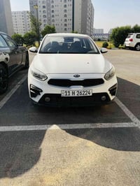 كيا سيراتو • ٢٠٢١ • ٦٠٠٠٠ كم