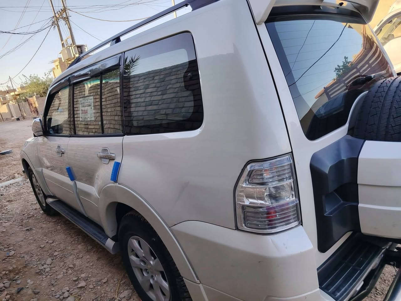 بسم الله الرحمن الرحيم باجيرو حبتور موديل 2010 ماشيه186ك، مكينه 3500 سونار مرفق بلاصوار سعر تصال على رقم الهاتف ***********
