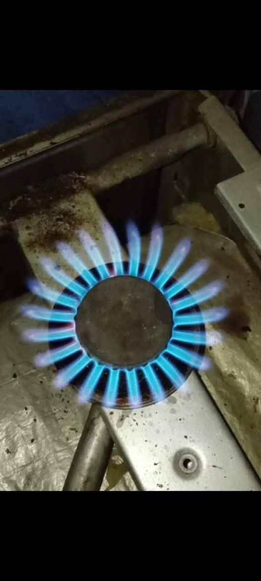 السلام عليكم وياكم ابو شهد
سعر صيانه طباخ عامه 35
يوجد قطع الغيار اصلي
 ***********
