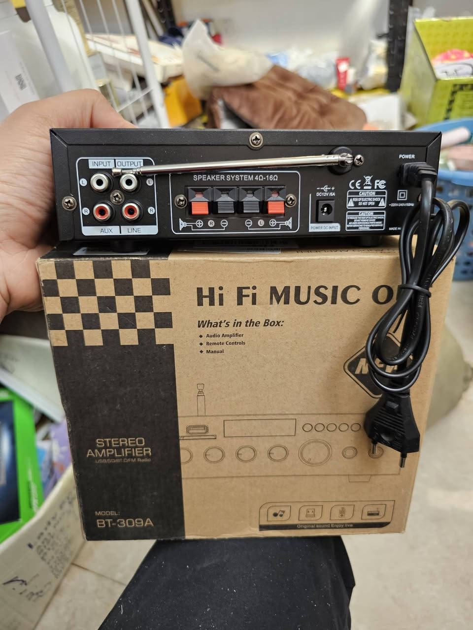 بسم الله ( للبيع )
مرحبا / 4 أربع قطع للبيع بهذا الشكل كلشي ماافهم بيهم بس عرفت هي مال صوتيات وسماعات ، اللي اله بيهم مصلحه يراسلني متواجد فيس بوك


**إذا كنت صاحب هذا الإعلان وتريد حذفه لأي سبب، رجاءا أرسل رسالة إلى الدعم الفني**