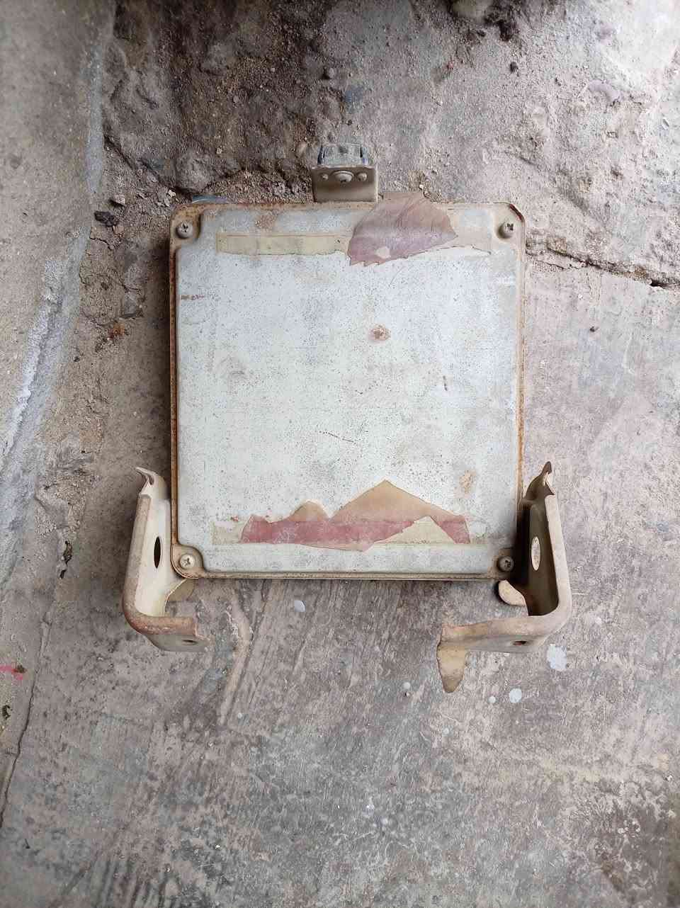 السلام عليكم عندي عقل مال كورله بيكاجو للبيع الاتصالات على الرقم ***********
