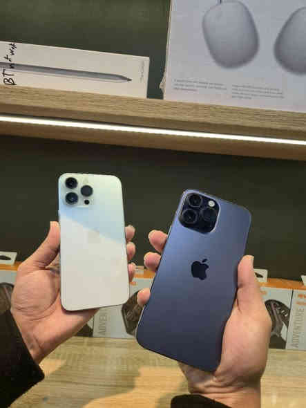 🤍iphone 14 Pro Max 💜
بسعر 549$ فقط 🤫
نموذج M امريكي 
ذاكرة 128🤗
دبل سيم 
بطارية 84🫡
فيس ايدي شغال 
وتر بروف ما يعبر هوا🙉 
نظافة مليار بالمية ولا شخط 😗
ما مفتوح شرط وتر بروف
ضمان لسيم كارت والشبكه ولشحن🧐 ولوايفاي ولمس كلوووو ضمان 
بسعر 549$ فقط😗
واتساب ***********
مكان أربيل هفالان قرب جامع سيد طيب #هفالان_اربيل
