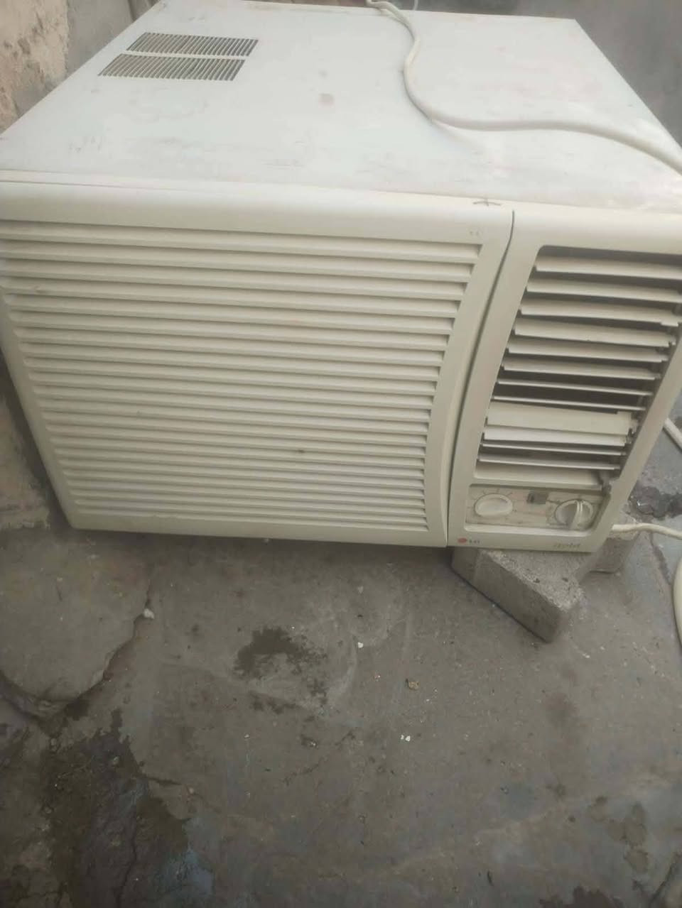 مكيف شغال مابي اي ضرر نوعيه ايلجي 2طن سعر 300عنوان بغداد شعله
اخذ سكرين وتعال خاص


**إذا كنت صاحب هذا الإعلان وتريد حذفه لأي سبب، رجاءا أرسل رسالة إلى الدعم الفني**