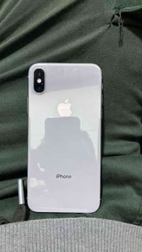 ايفون اكس جهاز نضيف بس مبدل شاشه وبطاريه نوعيه زينه سعره 130 رقمي 0781...