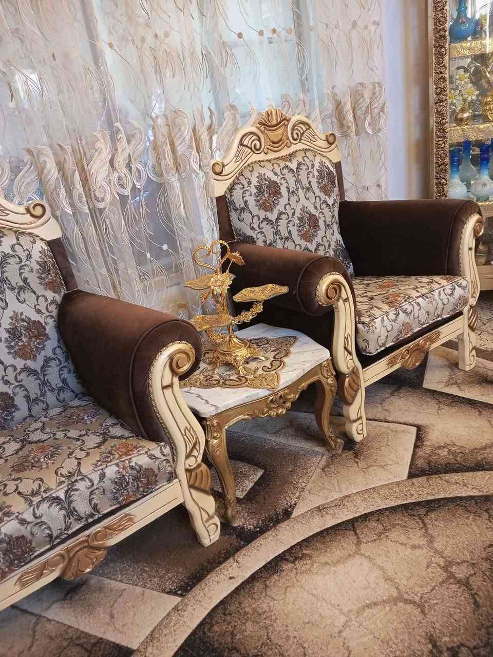 تخم تركي نضيف جدا مابي اي ضرر عشر مقاعد لسعر 450بي مجال بسيط مكان مشتل شارع لمطبك *********** بغداد, العراق
