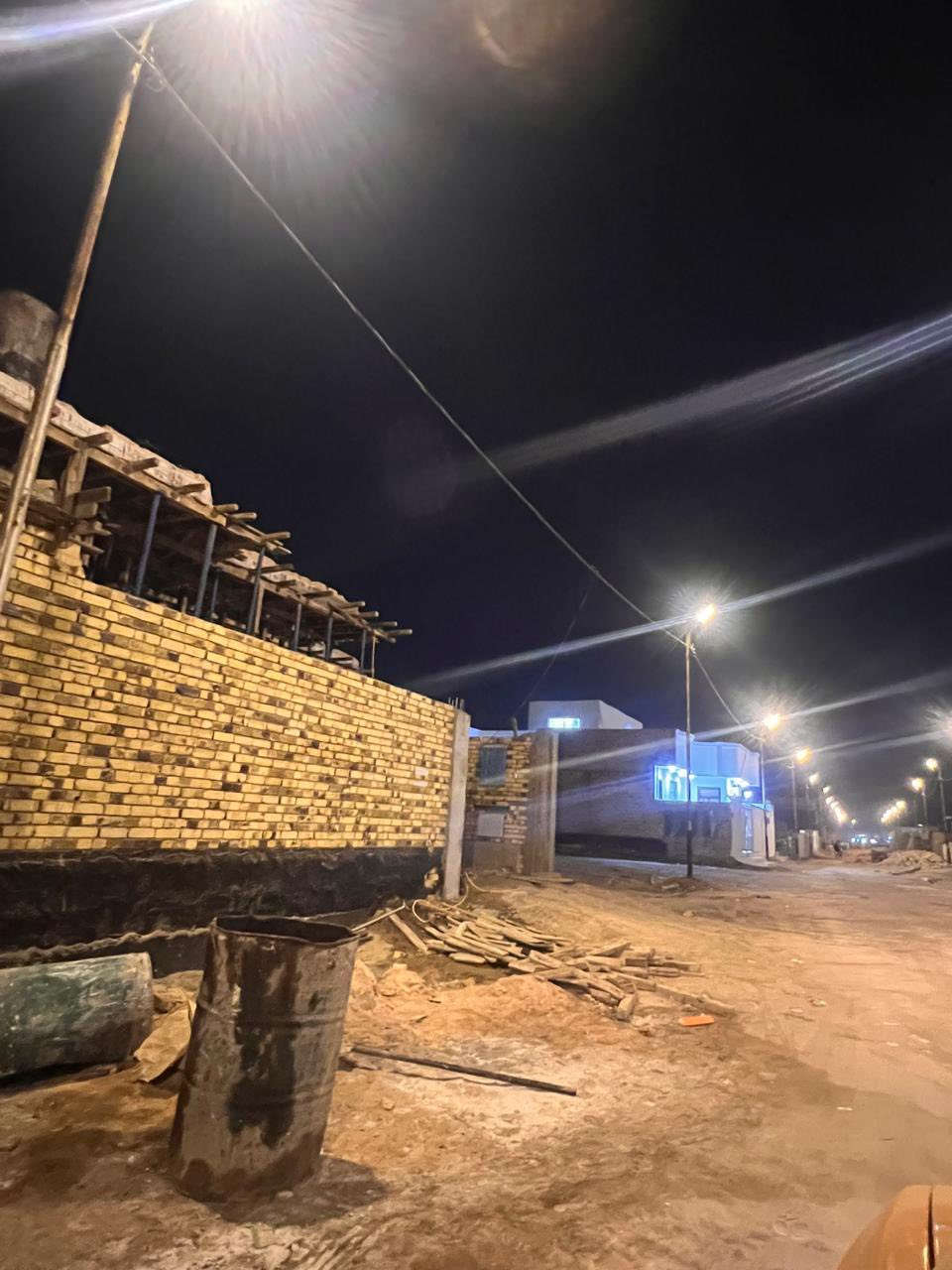 يتوفر قطعه ارض حي جامعه
قرب مجمع حيدر هندي
سند ٢٥
طابو زراعي
مساحه القطعه 200
واجهيه ٩ نزال ٢٢
مسيجه ومدفونه وكامله داخل مجمع القطعه الحولي مال حي امينن قريب عليه شارع واحد كامل خدمات متوفره 
للاستفسار الاتصال عل رقم :***********
