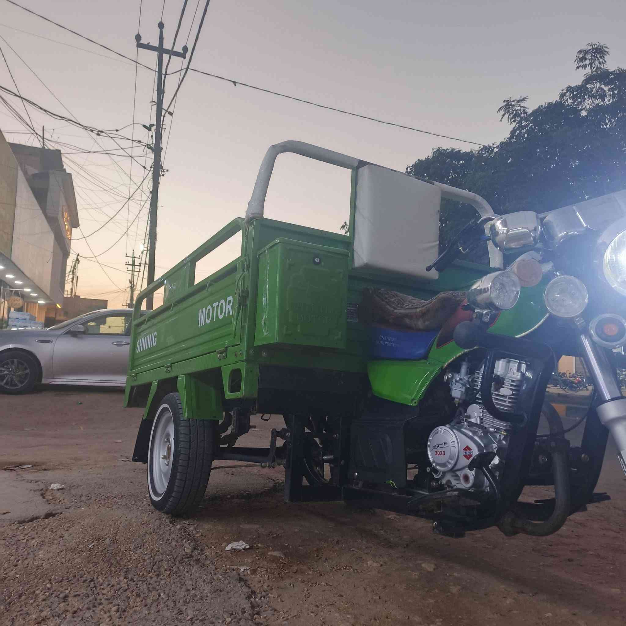 السلام عليكم ستوته 23 جديده ما بيها اي نقص دراجه ما ملعوب بيها على البلاد مكاني بابل السعر 2600 السعر وبيها مجال ***********
