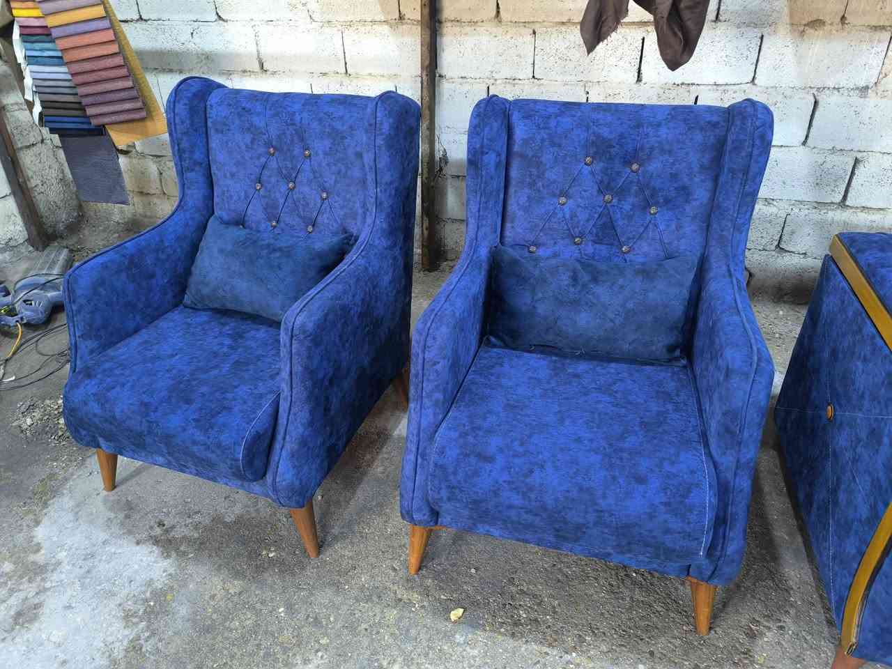 يا الله تخم عشره مقعد مستعمل العنوان بغداد المحموديه تقاطع ابو شمع مجاور دائرة الكهرباء ***********)(***********)
