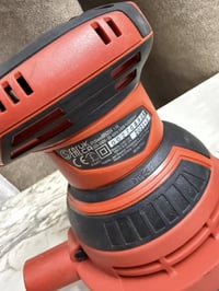 ماكيتا • M9204 • ١٢٥مم