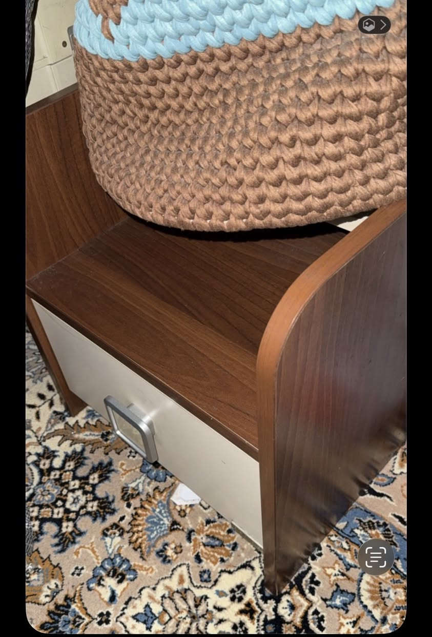 تاقمی دیوان مێز تەوالێت و ئاوێنە و سیسەم و چەکمەجەی بچوک  بۆ فرۆشتن لە سلێمانی بۆ فرۆشتن


**إذا كنت صاحب هذا الإعلان وتريد حذفه لأي سبب، رجاءا أرسل رسالة إلى الدعم الفني**