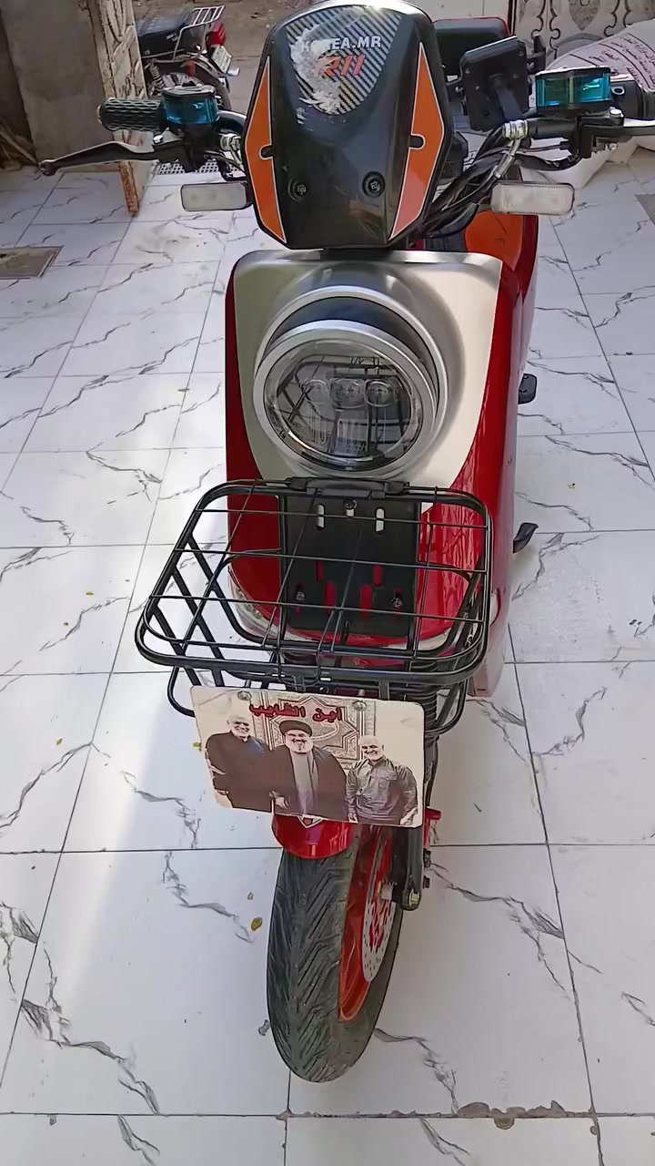 سلام عليكم  دراجه  شحن  R 11 2026 نضيفه استخدام اقل الشهر  مثل ماواضح بل صوره بطاريه 32ولي اصليه ٥ بطاريه السعر على الخاص ***********
