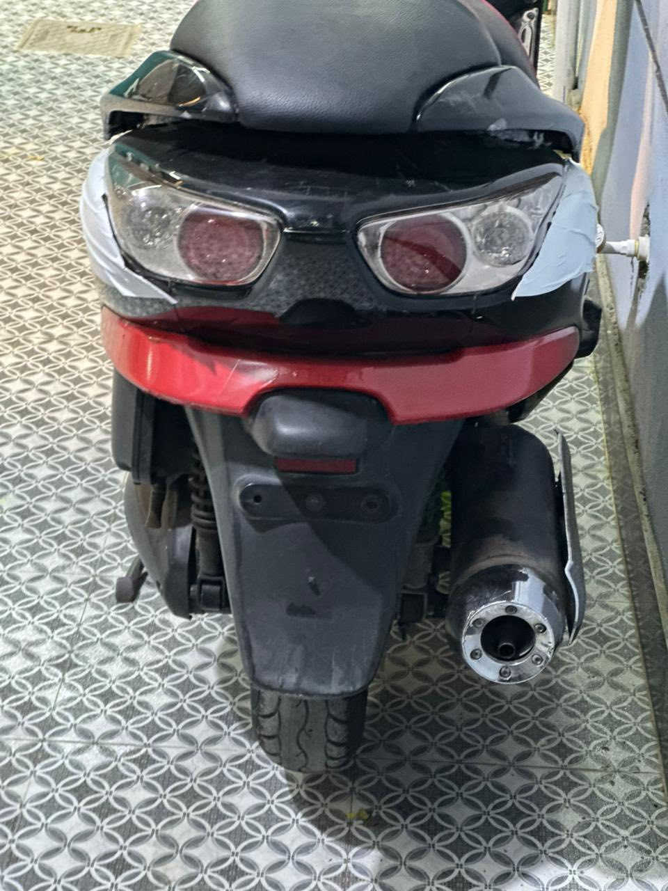 السلام عليكم دراجة فورزا صفر ٩ كرستال
كير ملغي يدات تدفئه 

مكينه لا تبخير لا تنقيص خير من الله 

بس بيها كفر بي شخط خفيف بدون كسر 

السعر ٨٠٠ وبيها مجال 

العنوان ديالى بعقوبة تحرير 

***********
