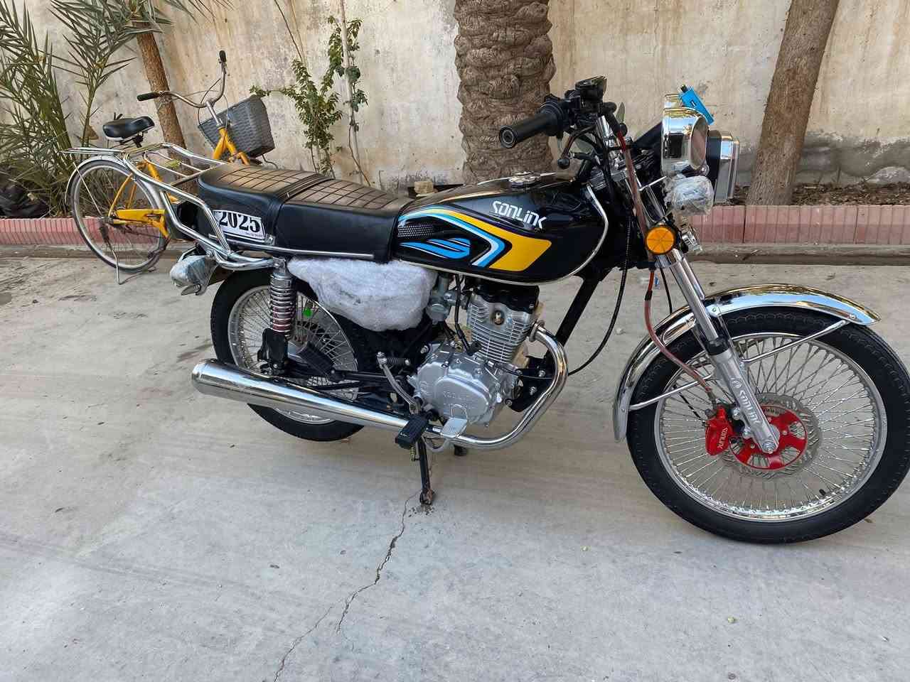 يالله

سلام عليكم دراجة تايكر موديل ٢٥ سولنك اصلي الدراجة كفالة من كلشي بس بيها ملاحضات بسيطة شوية 

ديالى بعقوبة ***********
