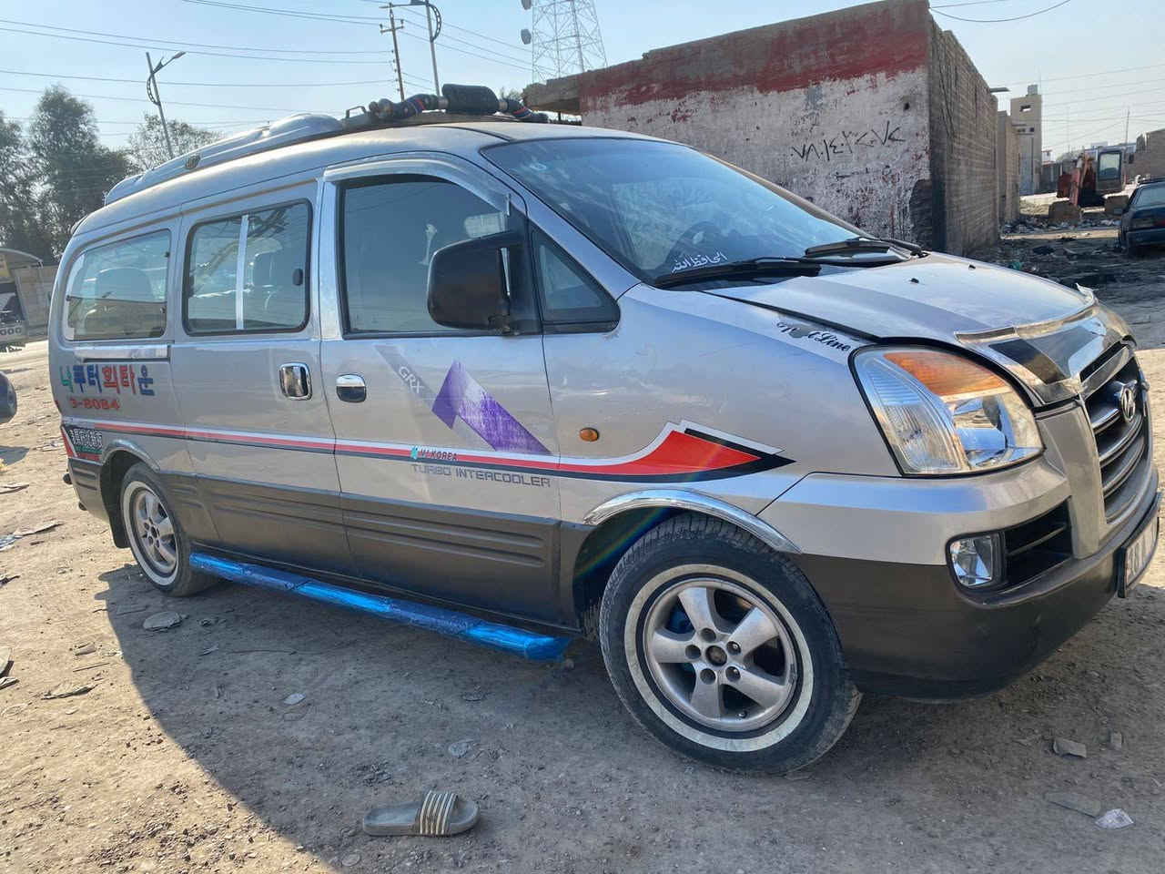 السلام عليكم ستاركس ٢٠٠٧ محرك مفتوح كير عادي كير محرك اكسر تدفه تبريد صدر أمامي خلفي تخم تاير كهربائيات جدد للاستفسار
***********
***********
