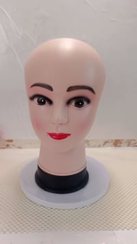 مرحبا  هاي الماليكانه لعرض الاحجبه  للبيع  سعرهه5000 الاستفسار  واتساب...