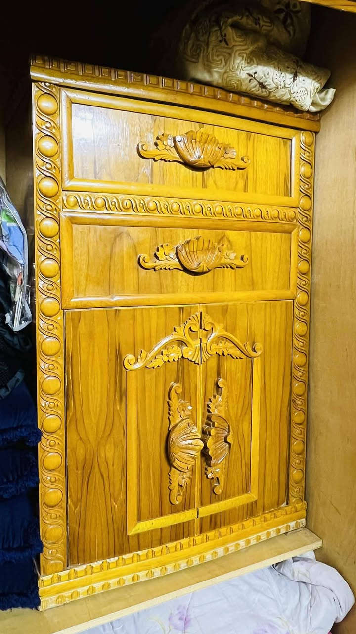 غرفه للبيع خشف فصال مو سوگي 
السعر مليون او 100 قفل


**إذا كنت صاحب هذا الإعلان وتريد حذفه لأي سبب، رجاءا أرسل رسالة إلى الدعم الفني**