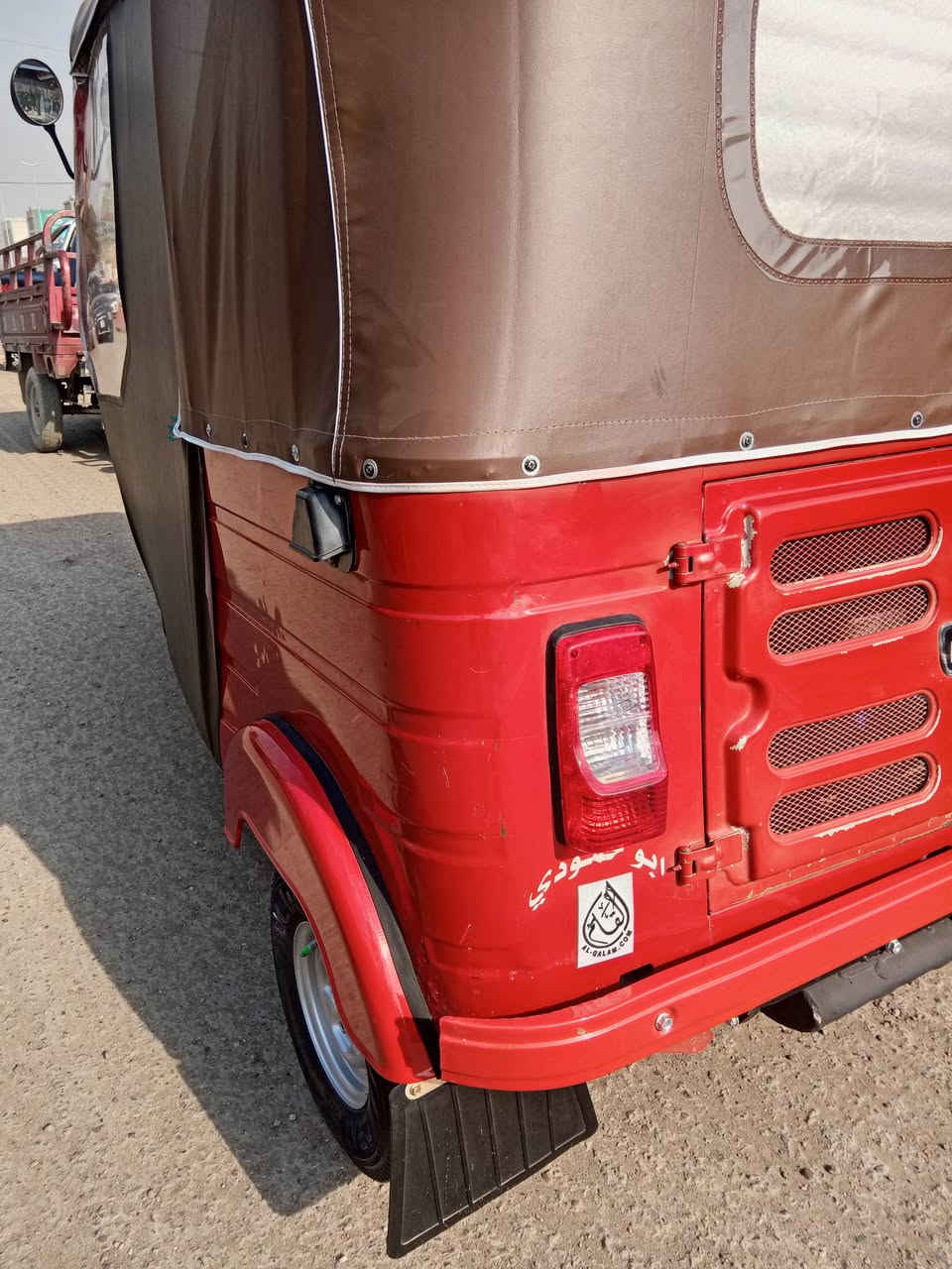 يالله سلام عليكم تكتك للبيع موديل 18 شهر 12 رقم وسنويه انكليزي تحويل ثاني يوم بغداد  ***********
