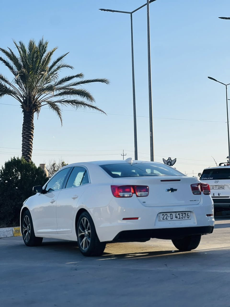 ‏‎السلام عليكم
‏‎للبيع شوفرليت ماليبو موديل 2016  

اللون ابيض 

مواصفات Lt 

‏‎الضرر //  بنيد فقط

‏‎رقم اربيل  بأسمي هزه فحص سنويه كله جديد تحويل ثاني يوم 

شادلها منظومة زنون عالي

‏‎المواصفات 

‏‎🔴 بصمه جنطه

‏‎🛑محرك 2500 ✈️

🛑كير اوتو او عادي 6نمر 

‏

‏‎🛑كامره خلفيه 📷

‏‎🛑كروز مثبت سرعه

🛑توقف ذاتي AUTO STOP

‏‎🛑شاشة ضبط واعطال بل دشبول

‏‎🛑منافذ USP/ 12V /Tip C

‏‎🛑مانع انزلاق ⛔️

‏‎🛑حساس اطارات

🛑كشن السائق كهرباء 

‏‎السياره جاهزه ونظيفه جداً بدون نواقص مال جناي

‏‎السعر/١١٥ وبيهه  مجال 

‏‎مكاني  - كركوك

الاتصال او واتساب 

***********
