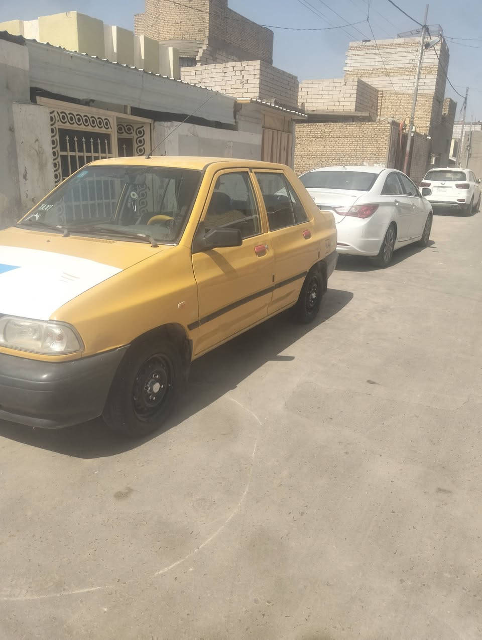 سايبة موديل 2015
مكفولة من الجنطة للبنيد 
عليها غرامة 400 الف الغرامه عل مشتري
السعر 30 قفل 
لا تبخير ولاتنقيص 
الشراي يتصل ***********
