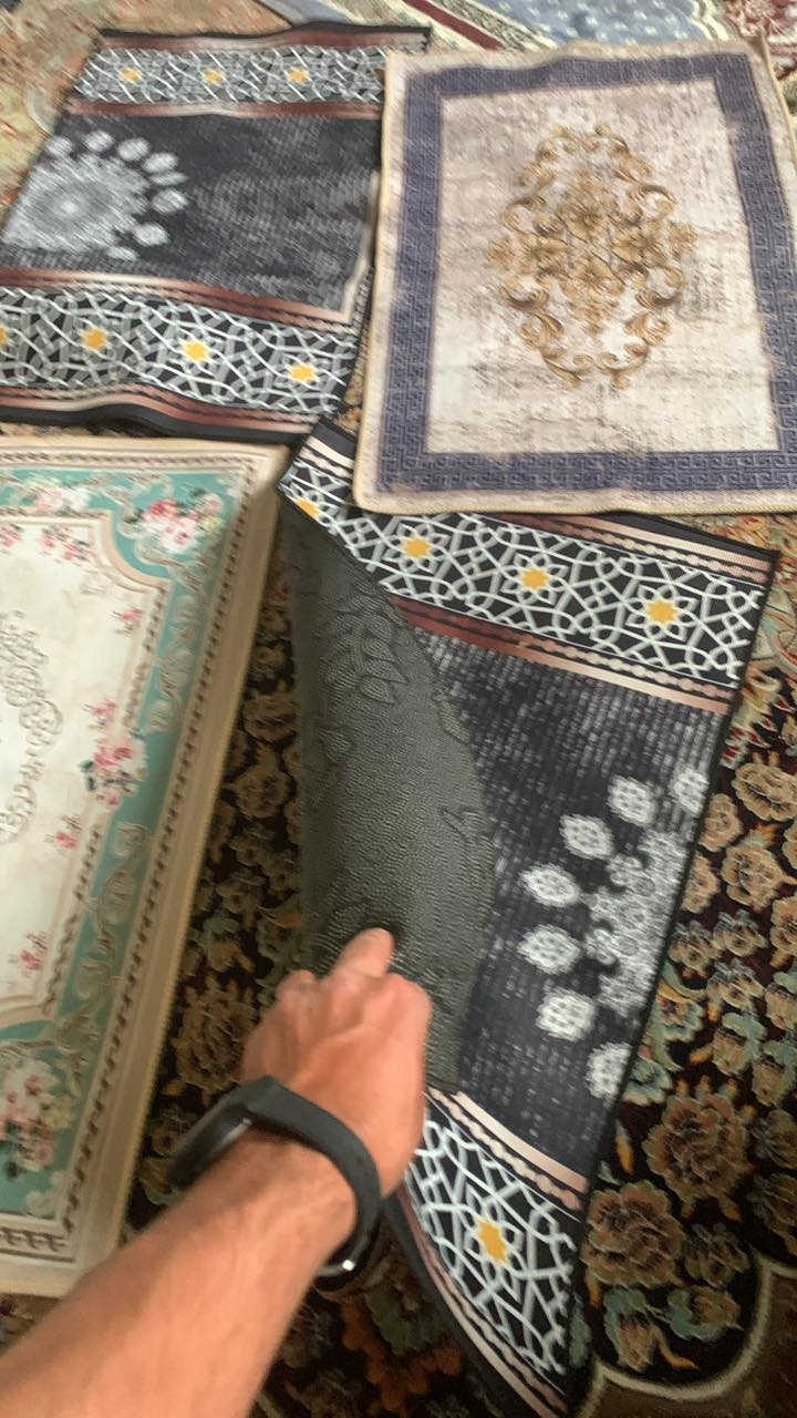 دواسات ا ضهر جلد ثابته متتحرك 
 الف ونص القطعه  1500  دينار بس  القطعه


**إذا كنت صاحب هذا الإعلان وتريد حذفه لأي سبب، رجاءا أرسل رسالة إلى الدعم الفني**