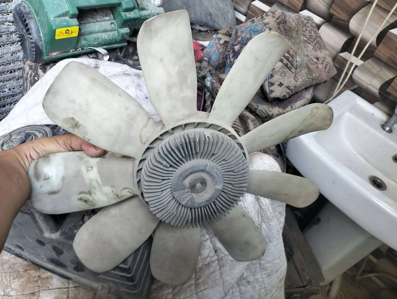 للبيع لايت يمنة گلج مروحه السعر 60 مكان بغداد


**إذا كنت صاحب هذا الإعلان وتريد حذفه لأي سبب، رجاءا أرسل رسالة إلى الدعم الفني**