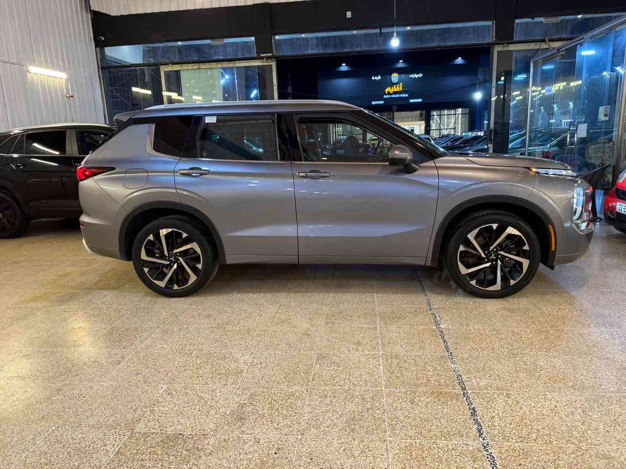 MITSUBISHI OUTLANDER, SEL 2023
JA4J3VA87PZ032537
***********
باب سايق تبديل بيلادي أربيل, العراق
