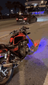 السلام عليكم دراجه سيبي فور للبيع موديل ٩٨ نضيفه مناقصها شي مفتوح بس كور مكاني اربيل السعر ١٢ وبيها مجال


**إذا كنت صاحب هذا الإعلان وتريد حذفه لأي سبب، رجاءا أرسل رسالة إلى الدعم الفني**