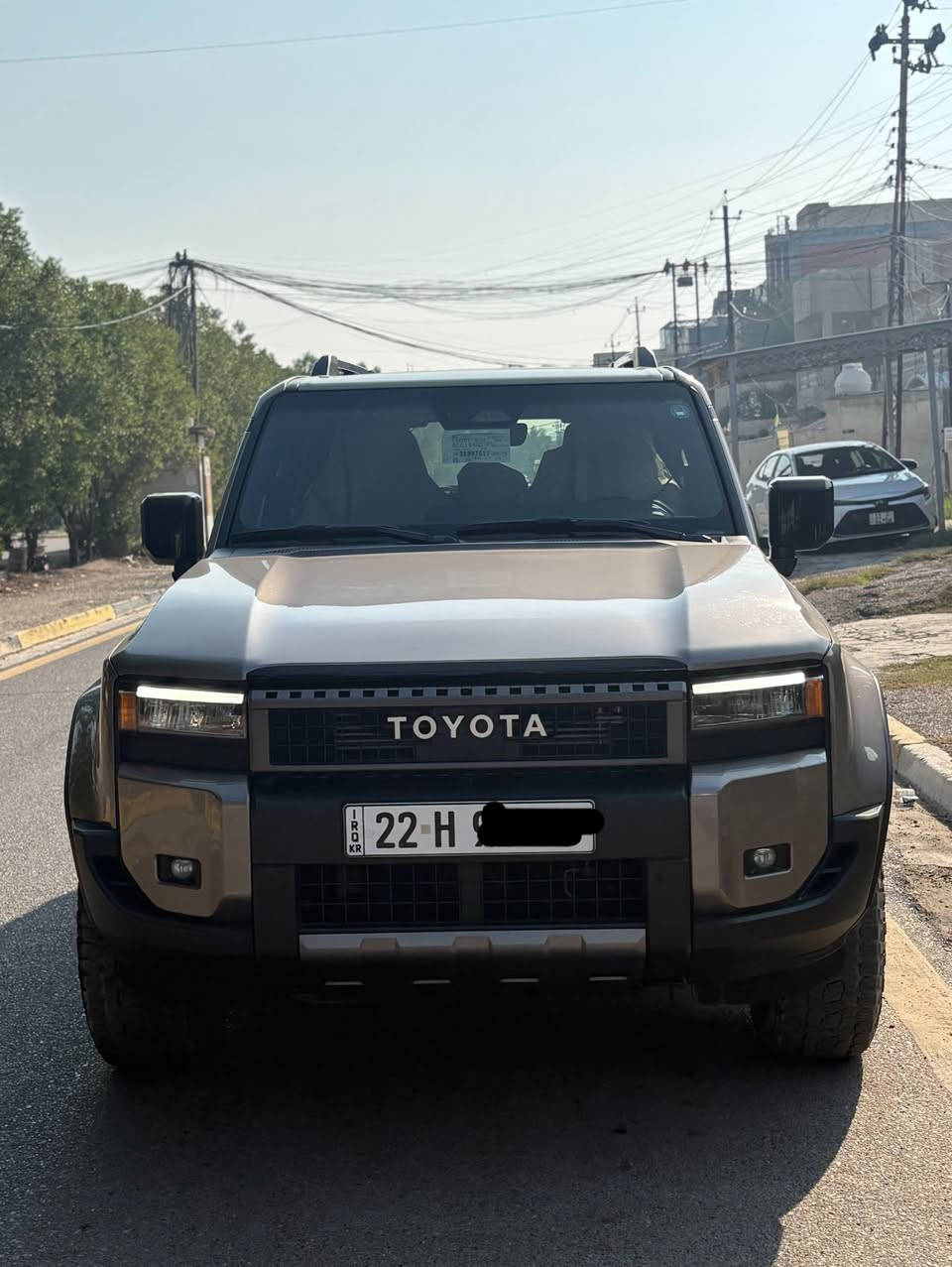 السلام عليكم 
للبيع تويوتا برادو 2024 خليجي 
المواصفات 
بصمة ابواب 
بصمة تشغيل
فتحة سقف (سلايد)
تيربو 
كرسي كهرباء 
كشنات جلد
كشنات تدفئة 
كشنات تبريد
جنطة كهرباء 
مري شفط 
 7راكب 
 3قطع تبريد
لايت لد 
كامرة خلفية دوارة
شاشة 
شاشة عطلات
فول تحكم ستيرن
وباقي المواصفات
ماشية 33 الف حقيقي 
السيارة على وضع الشركة بعدهي مكفولة كفالة عامة من كلشي صبغ بارد رصعات شخوط كفالة عامة 
رقم اربيل تريد وكالة تحويل مباشر ثاني يوم 
السعر/48.000$ وبيها مجال 
العنوان/بغداد/العامرية
هـ/***********
