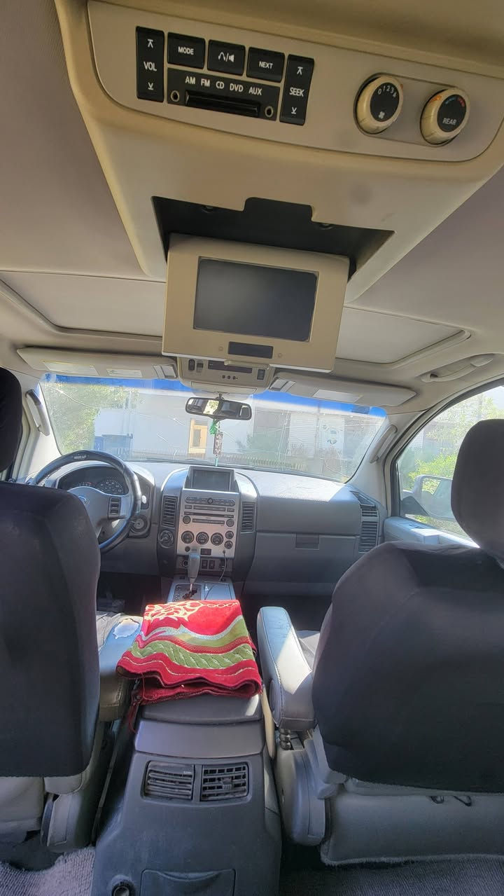 سلام عليكم مرخصة صاحب الكروب  اخوان نيسان ارمادا ٢٠٠٧ بغداد  بأسمي ماعليه اي غرامه تحويل مباشر فول فئة LE سويج مواصفات السياره  فتحه كشن جلد كهرباء تدفئه  تبريد ٣ قطع حساس خلفي كامرا  باب كهرباء شفط  اشاير مري دوسة بانزين وبريك كهرباء منضومة غاز 80لتر   صدر السياره نص يعني ٧٠ بالميه   ونتفق عليه من سعره   السياره مرفق سونار مع الصور  مثل ماواضح عندك سعر السياره  ٧٧ بيه مجال وتدلل    *********** واتساب هم موجود
