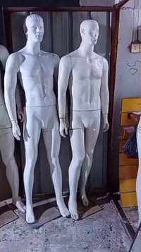 مالكانات رجالي البيع بسعر مناسب تفضل خاص او واتساب 07701332132