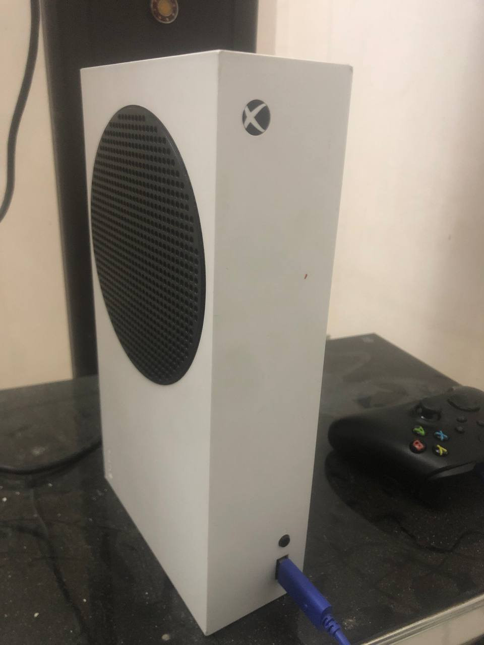 ٧٠٠الف ويه يده ضافية و حساب شهرين ابو 60 و حساب شهر مامستخدم ويا حساب فيفا قوي و جيتي فايف جميع العاب على نت بلي مستخدم اخو جديد


**إذا كنت صاحب هذا الإعلان وتريد حذفه لأي سبب، رجاءا أرسل رسالة إلى الدعم الفني**