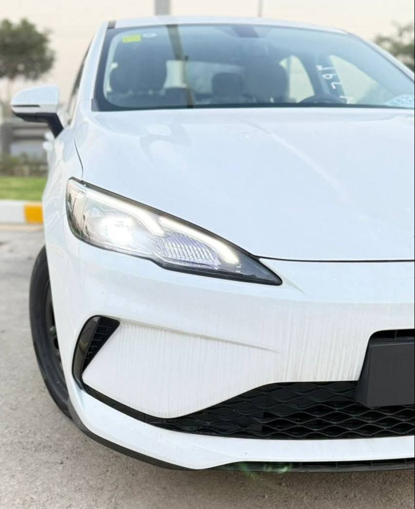 🚗🔥 BYD SEAL 5
تصميم  أنيق… تكنولوجيا حديثة… واستلام

• موديل 2025 

🔋 المحرك والتقنيات

 • محرك 1500cc اقتصادي (Hybrid + Electric + Petrol)

 • تبريد أمامي وخلفي قطعتين

 • كير ماوس+  تمشيك 2100 كم🔥

 • بصمة + كارت دخول ذكي

 • شاشة وسطية

 • كامرة خلفية

 • حساس خلفي 

💡 الإضاءة والتصميم

 • لايت زنون

 • بك لايت LED

 • ويل لون اسود مات 

 • داخل جلد لون أبيض

 • تحكم مقود جانبين

تجربة قيادة مختلفة وتفاصيل تليق باللي يدور على شكل + أداء + تقنية.

📍 العنوان: بغداد – الحبيبية ساحه واهران – الشارع الرئيسي/معرض الكريم 

📞 أرقام المبيعات:

***********/ مؤمل 

#الكريم_للسيارات #BYD #BYDSEAL #BYDSeal2025
