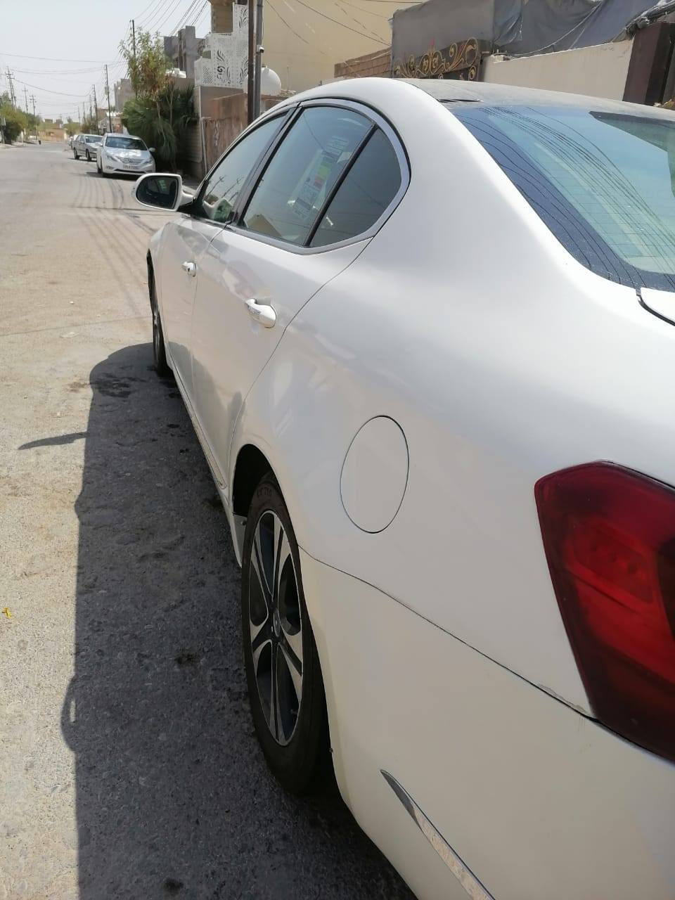 السلام عليكم
كيا كادنزا ٢٠١٢خليجي 
رقم اربيل دولي جديد
سنوية بسمي جديدة لل ٢٠٣٠ تريد تحويل او وكالة 
صبغ حزام انى ابيع عام
فول مواصفات vip ملكي  
ومواصفات الملكي المعروفة
سيارة كير ومحرك  بشرط 
السعر ٨٨ $  
مكاني ديالى قضاء كفري ***********
