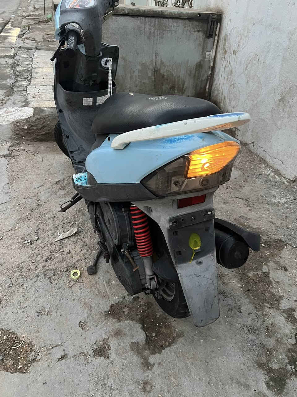 دراجه ماكس عدله رمبه كفرها مو تجاري مكفوله كفاله عامه اي نقص مابيها جيب الف فيتر وياك وفحص اذا برغي مفتوح تاخذها بلاش الدراجه ملحه وتخبل شلعه معدل شكد الكاع معدلها ١١٠ كامله مكمله سعر 1100 بيها مجال  رقم ***********
