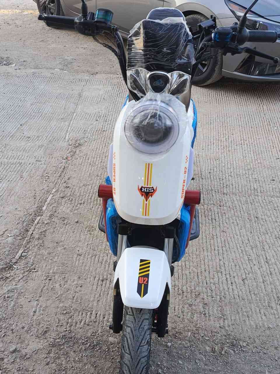 السلام عليكم دراجه شحن للبيع نضيفه جدن السعر 575 قفل
رقم الهاتف ***********
