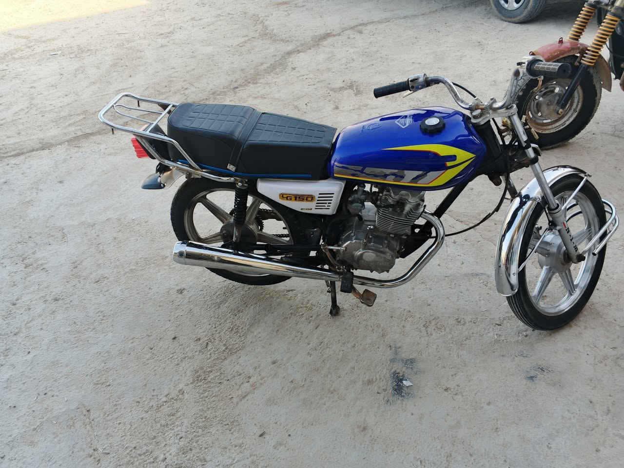 دراجه للبيع 2019 مكانه تقاطع القدس دور زراعه سعره 230 بدون اوراق تواصل عله رقم ***********
