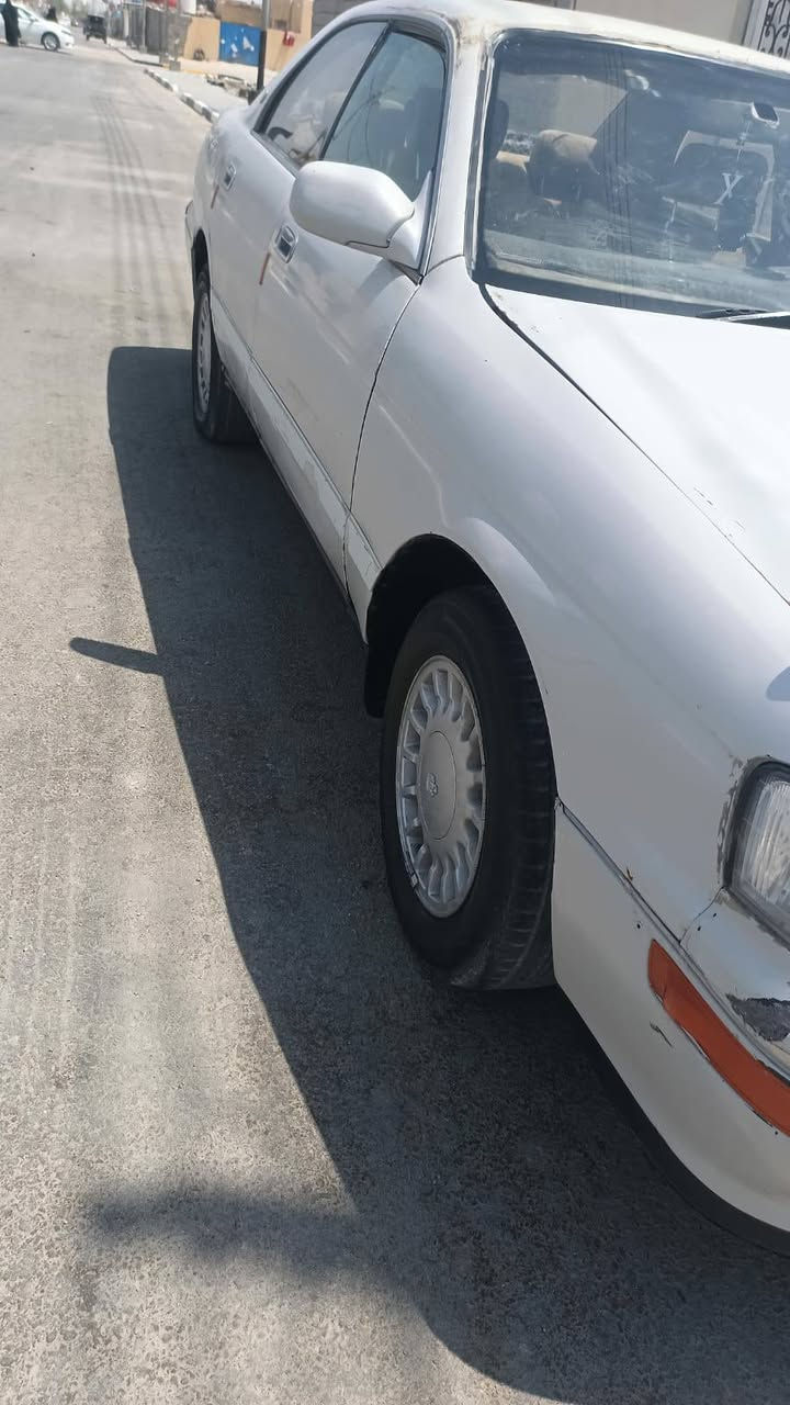 سلام عليكم  
بطه البيع  حداديه تو مسويه 
موديل /1993
كهربائي شقله 
تبريد يشتقل فجه كام يبوخ اعتقد نقص غاز 
سنويته 2027 
بسم والد صاحبنه 
مكفوله من ضربه ما عده جاملق المامي بي بارد 
كير ومكينه كفاله 
بك الايتات المامي ولخلفي شقالت 
مكفوله من صبق  
كشنات جدد 
سياره حلوه ونضيفه 
سعر 40 وبيه مجال 
للعلم لا بياع ولا شراي مالت الحجي يريد يجدد 
عنوان البصره زبير حي صحفين 2  
وشراي بي خير ويدللل علينه وبل خدمه 
رقم الهتف *********** بي واتساب 
حيكم الله
